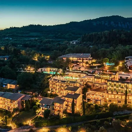 Otel Madrigale Panoramic Lifestyle & Soulful