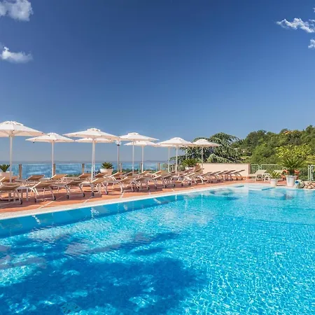 Otel Madrigale Panoramic Lifestyle & Soulful 4*
