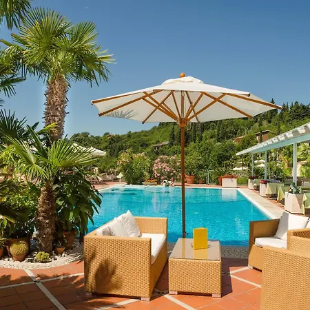 Otel Madrigale Panoramic Lifestyle & Soulful