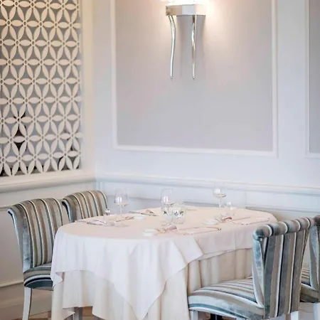 Madrigale Panoramic Lifestyle & Soulful Otel Costermano
