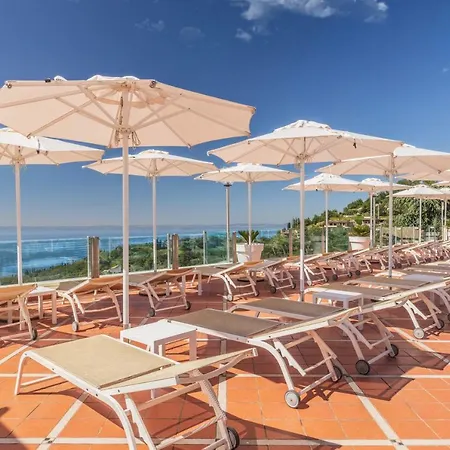 Madrigale Panoramic Lifestyle & Soulful Hotel 4*