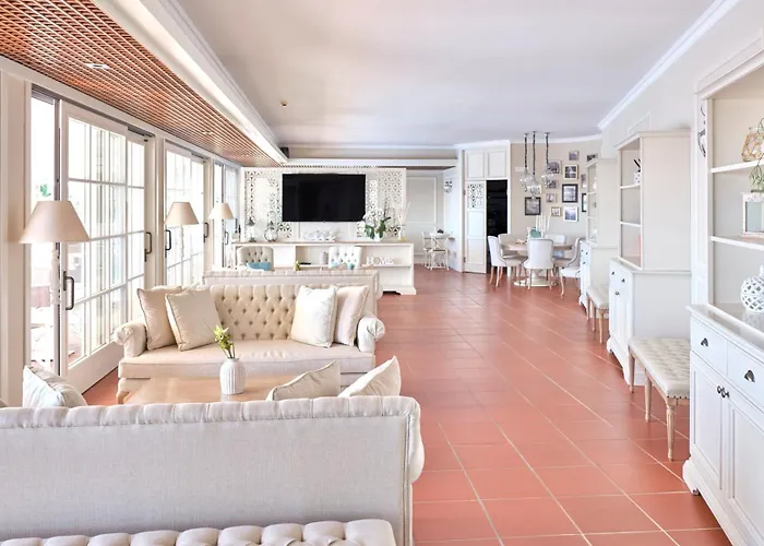 Madrigale Panoramic Lifestyle & Soulful
