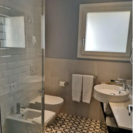 Hotel Madrigale Panoramic Lifestyle & Soulful