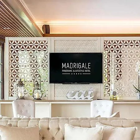 Madrigale Panoramic Lifestyle & Soulful Hotel 4* Costermano