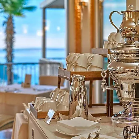 Hotel Madrigale Panoramic Lifestyle & Soulful 4*