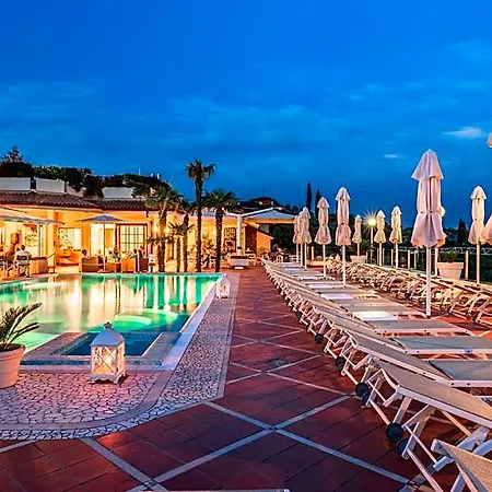 Madrigale Panoramic Lifestyle & Soulful 4* Costermano