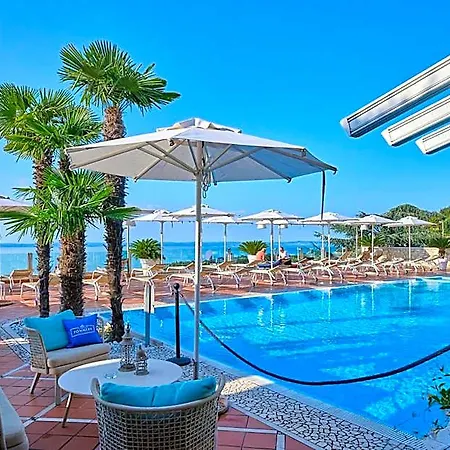 Madrigale Panoramic Lifestyle & Soulful Hotel 4*