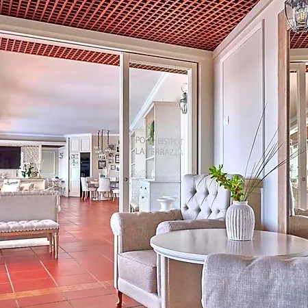 Madrigale Panoramic Lifestyle & Soulful Hotel Costermano