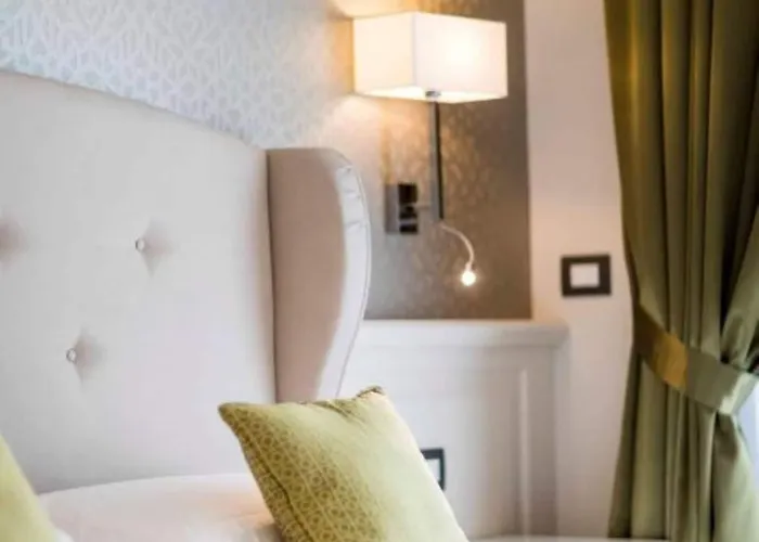 Отель Madrigale Panoramic Lifestyle & Soulful Костермано