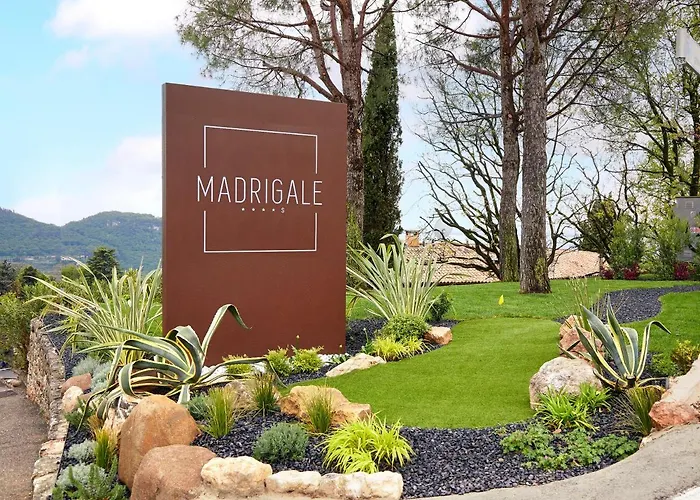 Отель Madrigale Panoramic Lifestyle & Soulful 4*