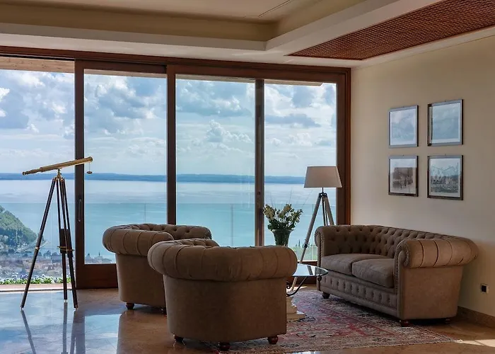 Отель Madrigale Panoramic Lifestyle & Soulful Костермано