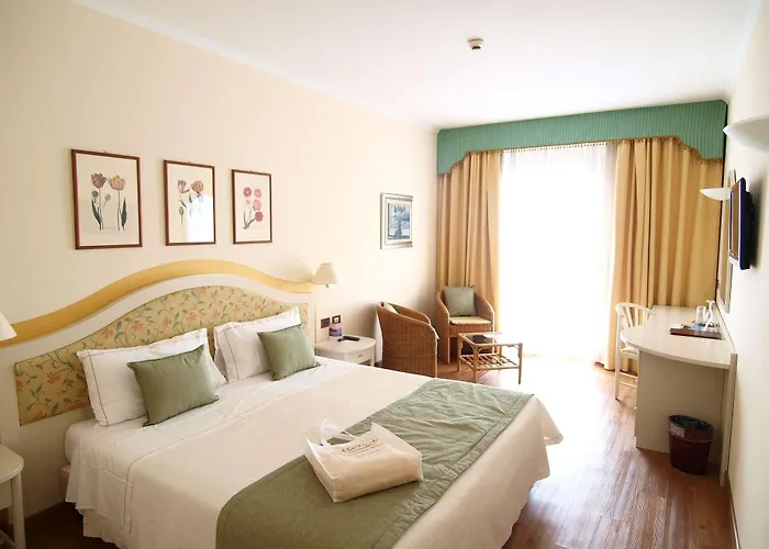 Madrigale Panoramic Lifestyle & Soulful Костермано