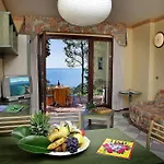 Madrigale Panoramic Lifestyle & Soulful ホテル 4*